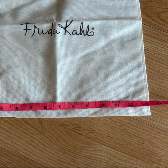 Frida Kahlo White Medium Dust Bag - Picture 2 of 7